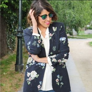Zara Navy Blue  Floral Blazer Size Medium